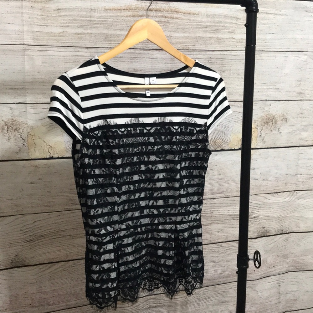 Elle Top, Size XS, Black and Cream Striped